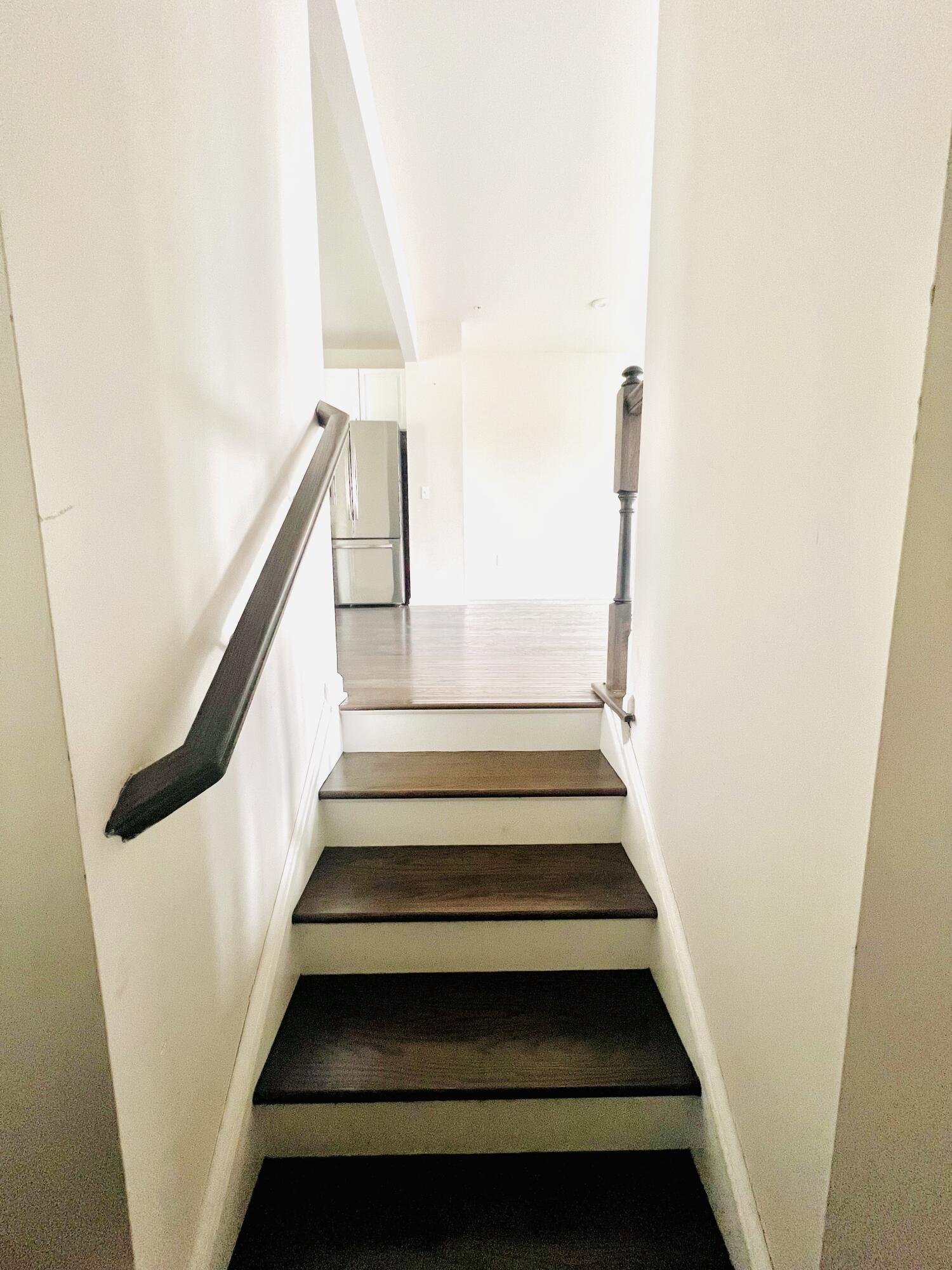 2396 Raya Way Easton, PA 18045 - Photo 7 of 36 IMG_6627