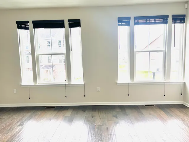 $2,800 | 2396 Raya Way, Easton, PA 18045