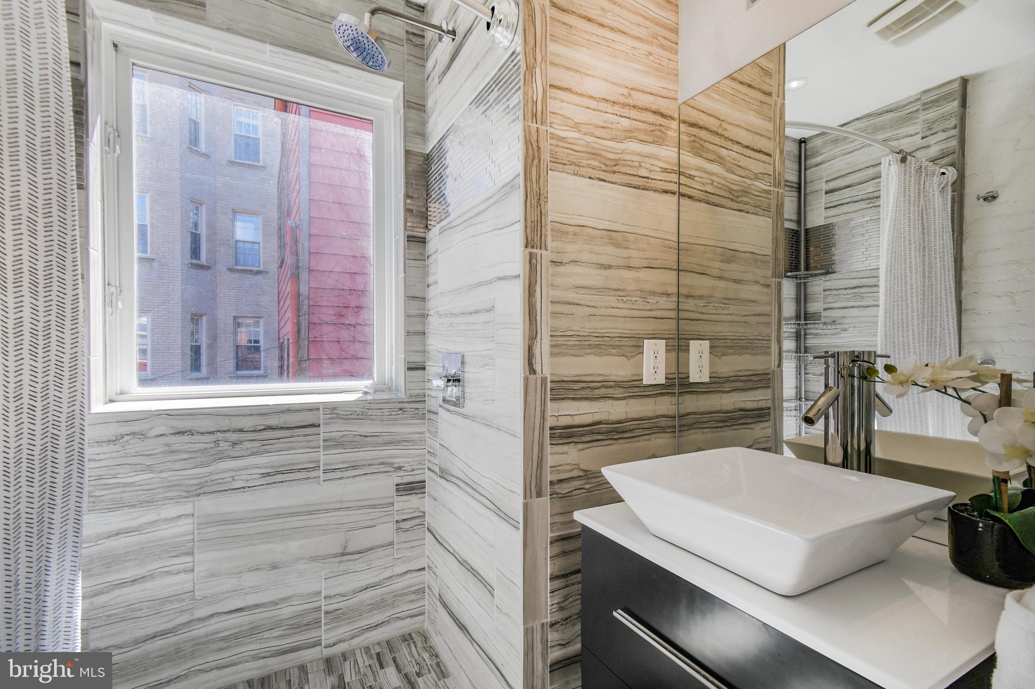 1538 Swann Street Northwest Washington, DC 20009 - Photo 13 of 37 Owner's Unit 2 - Upper Level Hall Full Bath