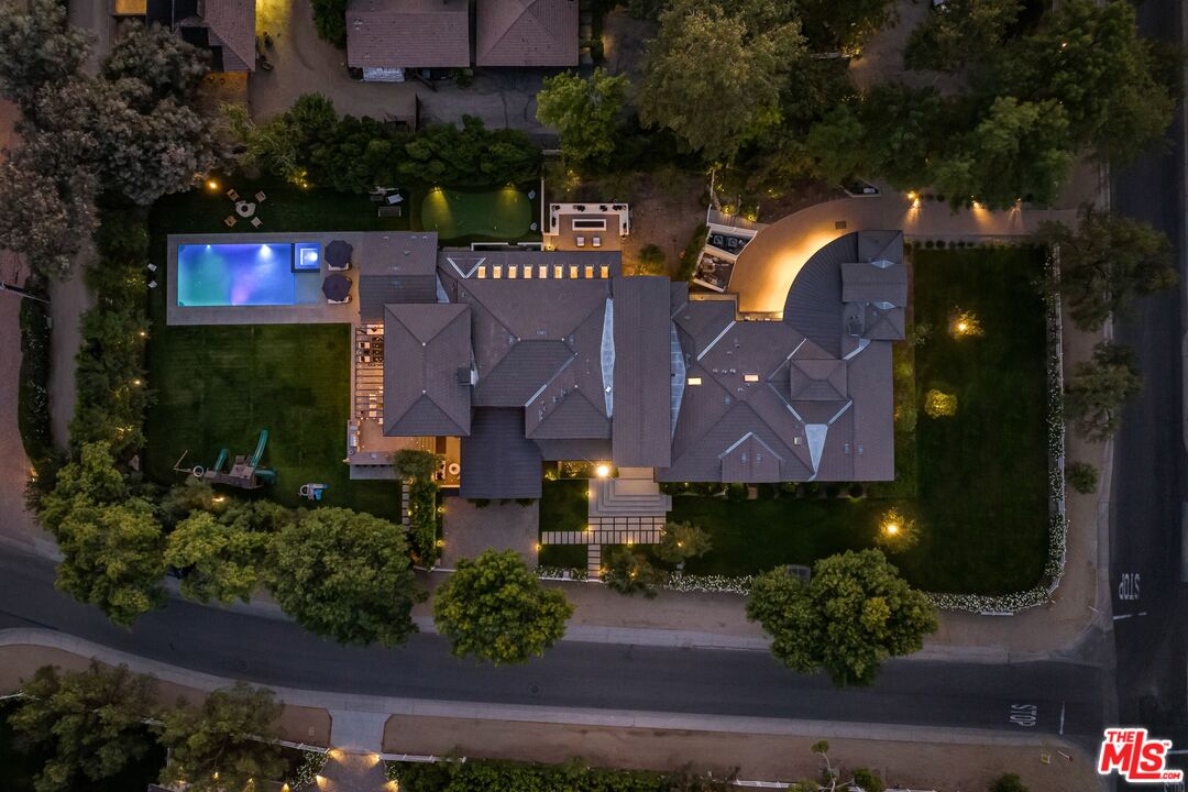 5717 Round Meadow Road Hidden Hills, CA 91302 - Photo 32 of 32 Gallery Image 32