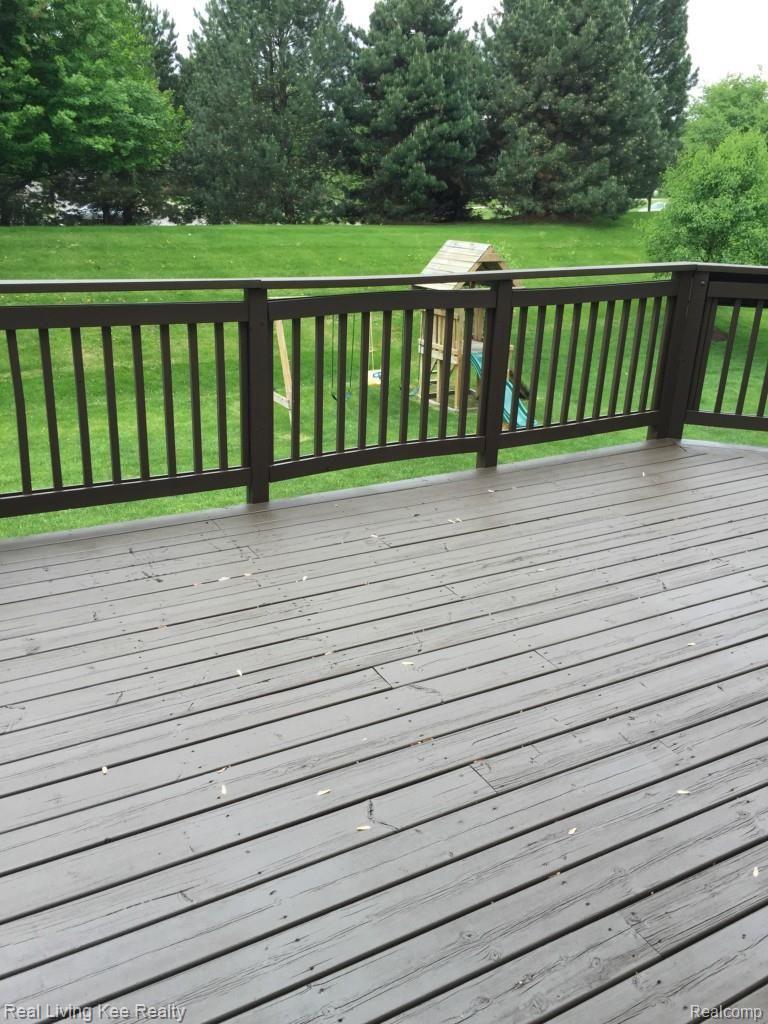 1403 Tulberry Circle Rochester, MI 48306 - Photo 59 of 64 2015-05-25 11.47