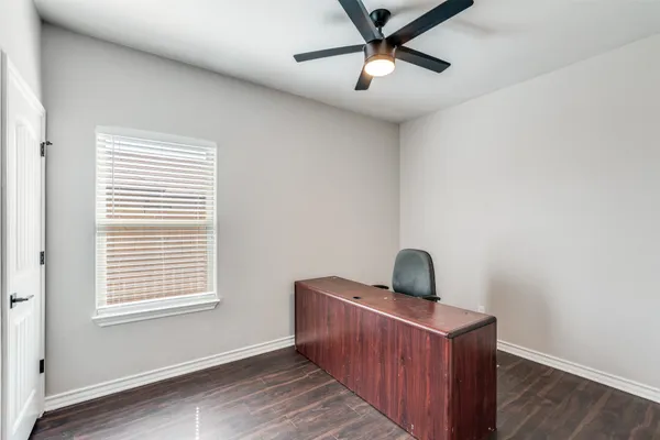 $249,000 | 301 Navarro Way, Unit 29B, Seguin, TX 78155