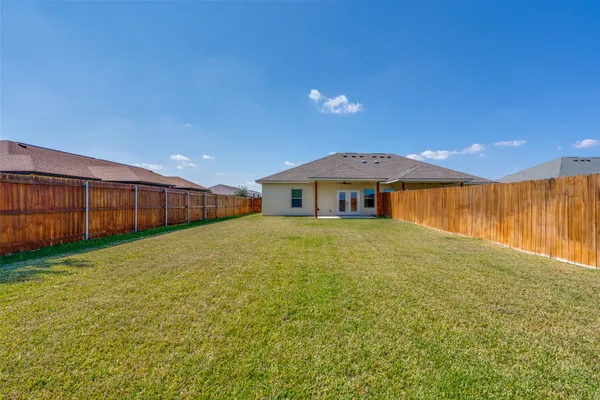 $249,000 | 301 Navarro Way, Unit 29B, Seguin, TX 78155