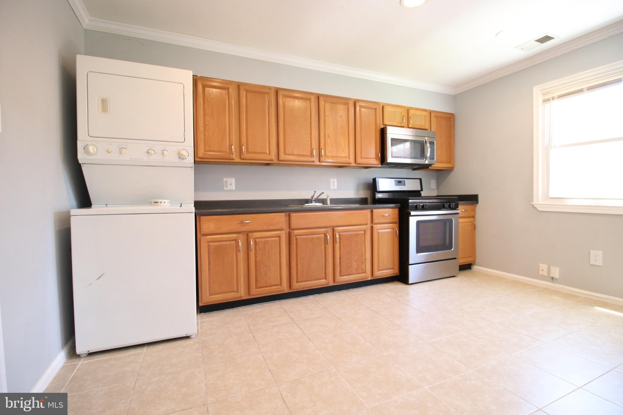 32 Bates Street Northwest Washington, DC 20001 - Photo 6 of 31 Unit A Kitchen