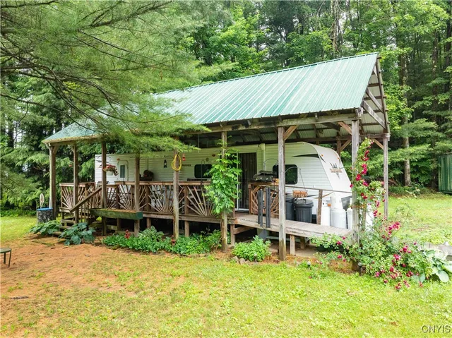 $275,000 | 392 South Albion Road, Altmar, NY 13302