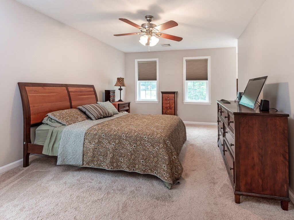 45 Draper Woods Road Sturbridge, MA 01518 - Photo 24 of 38