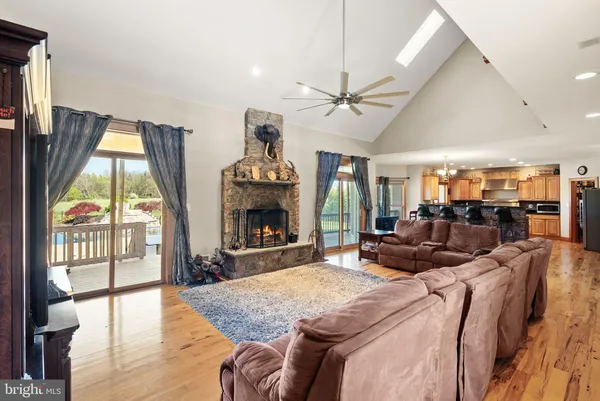 $1,550,000 | 9351 Mackenzie Meadow Court, Nokesville, VA 20181