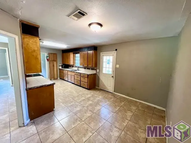 $75,000 | 7233 Villere Drive, Baker, LA 70714