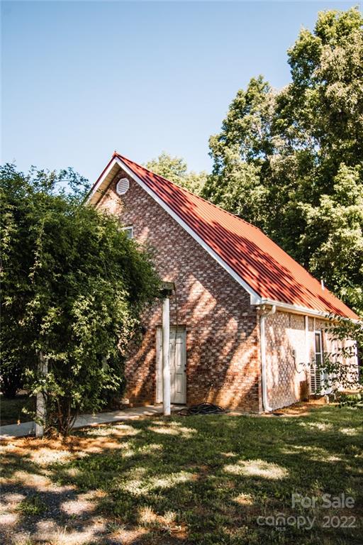 32137 Chapel Road Albemarle, NC 28001 - Photo 8 of 31 Gallery Image 8