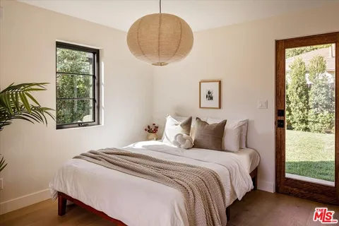 $1,895,000 | 3169 Garden Avenue, Los Angeles, CA 90039