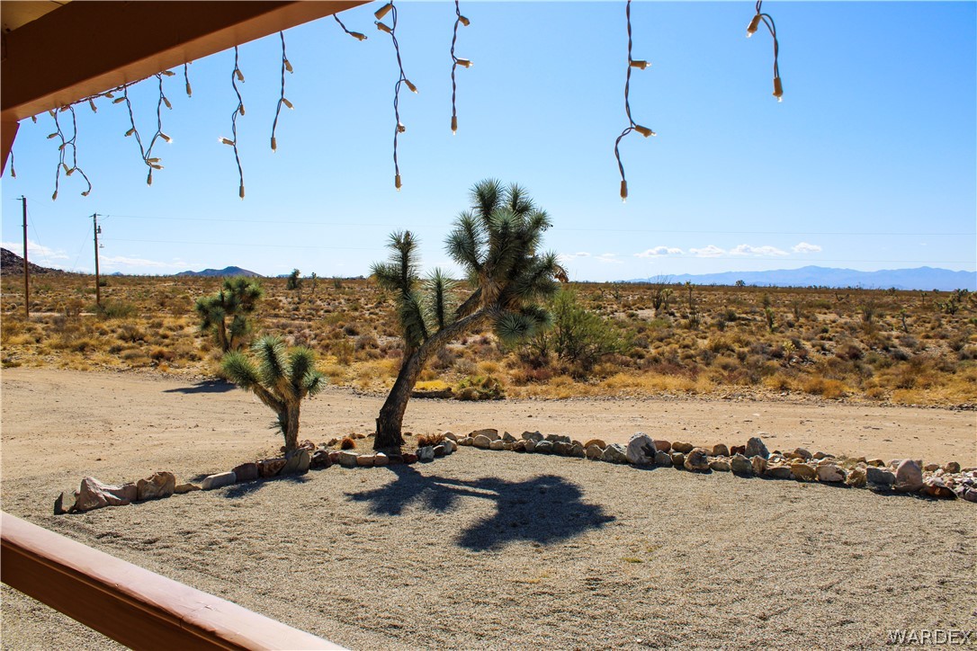 10978 South Cortaro Road Yucca, AZ 86438 - Photo 15 of 50 Gallery Image 15