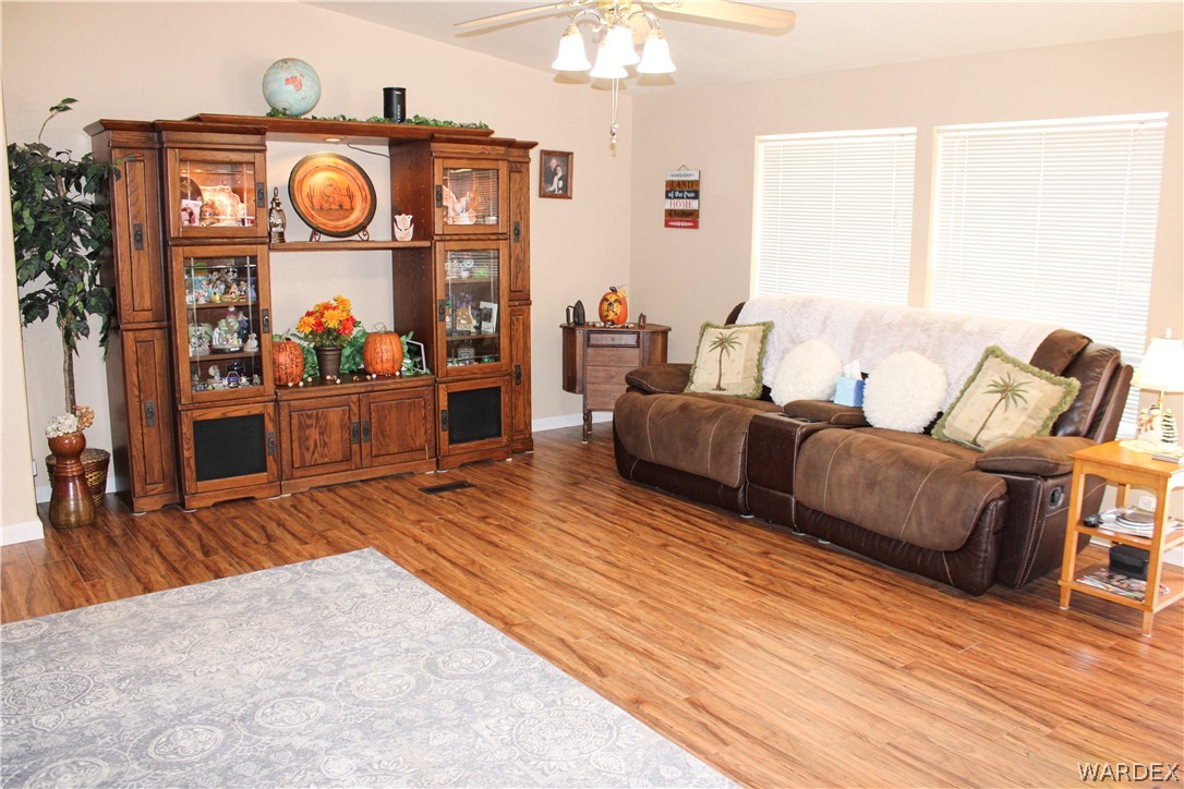 10978 South Cortaro Road Yucca, AZ 86438 - Photo 5 of 50 Gallery Image 5