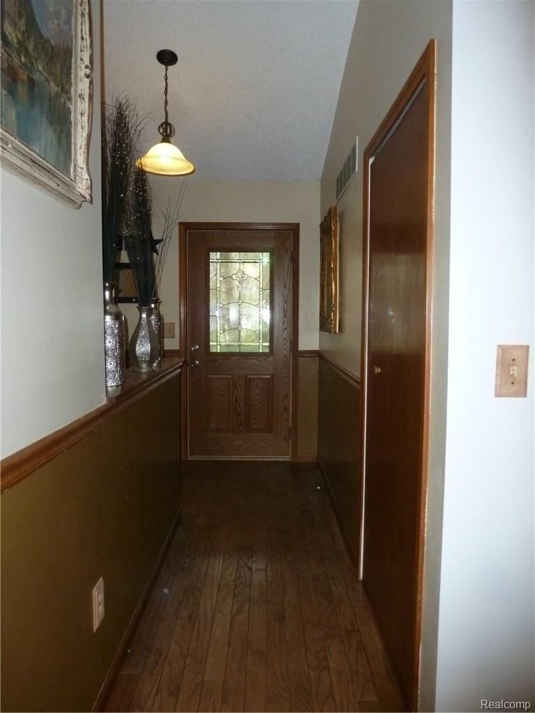 5812 Crandall Road Howell, MI 48855 - Photo 17 of 27 5812 Crandall 2019-05-07 013.JPG
