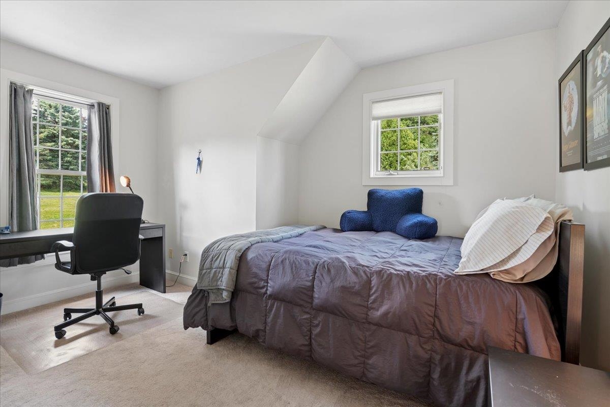 343 North Amherst Road Bedford, NH 03110 - Photo 33 of 57 Gallery Image 33