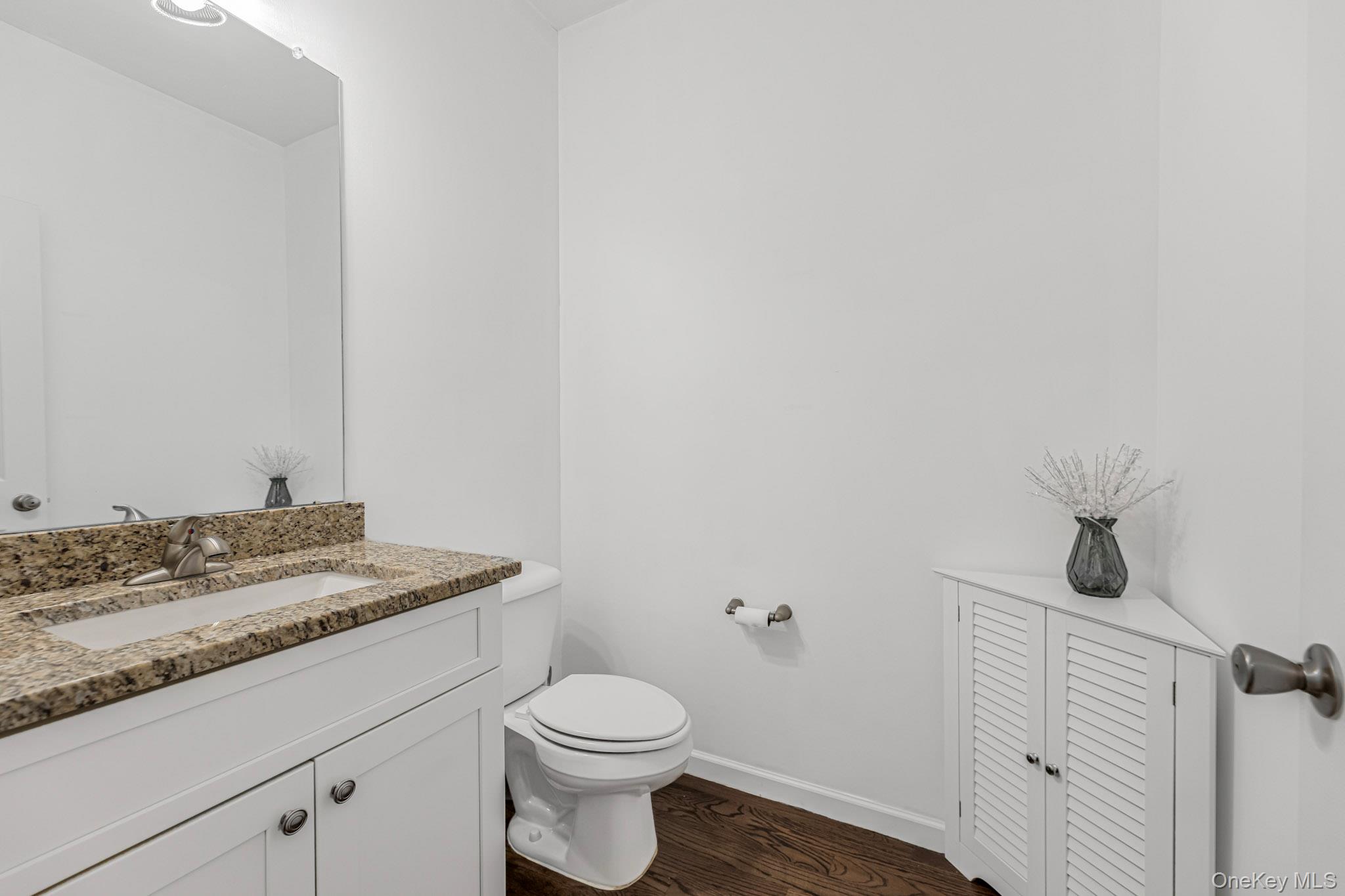 19 Magnolia Park Road Middletown, NY 10940 - Photo 20 of 23 Half Bath 1st floor