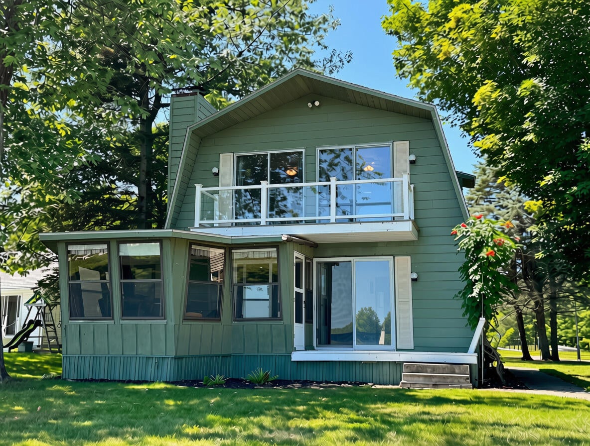 2120 North Black River Road Cheboygan, MI 49721 - Photo 5 of 48 Gallery Image 5