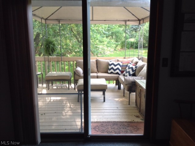 4282 Shriver Road Uniontown, OH 44685 - Photo 12 of 35