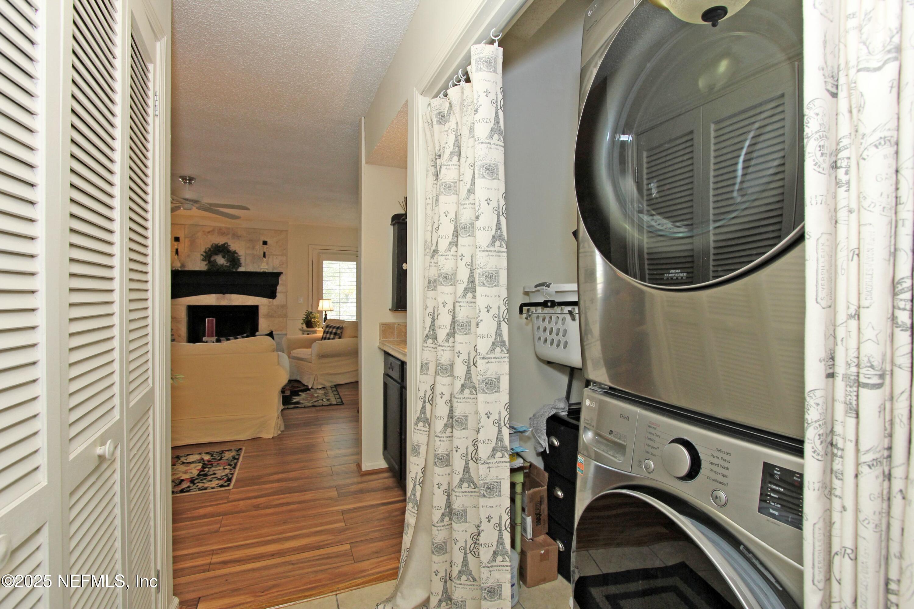 11023 Peppermill Lane Jacksonville, FL 32257 - Photo 19 of 35 inside laundry