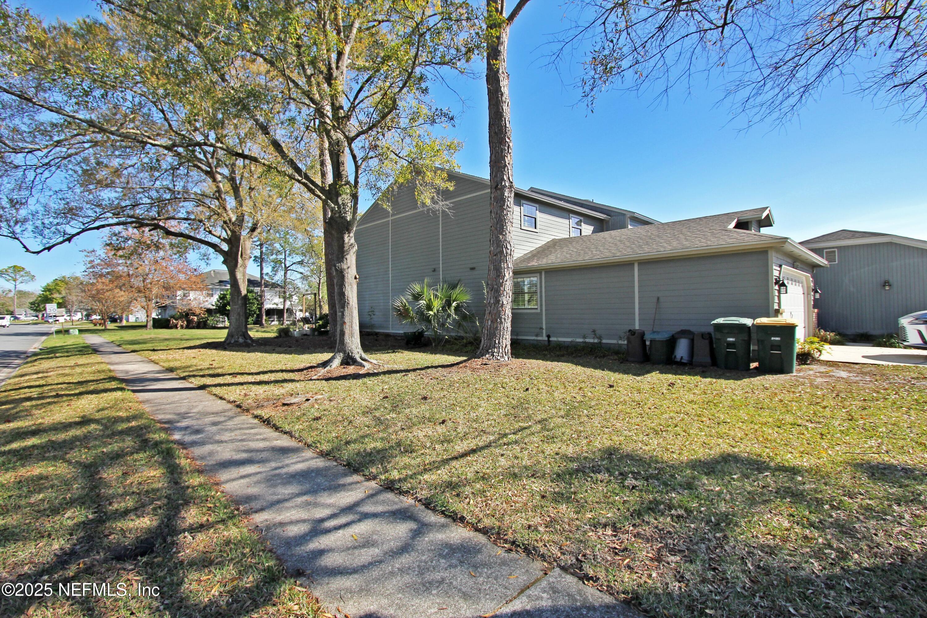 11023 Peppermill Lane Jacksonville, FL 32257 - Photo 34 of 35 side view of home