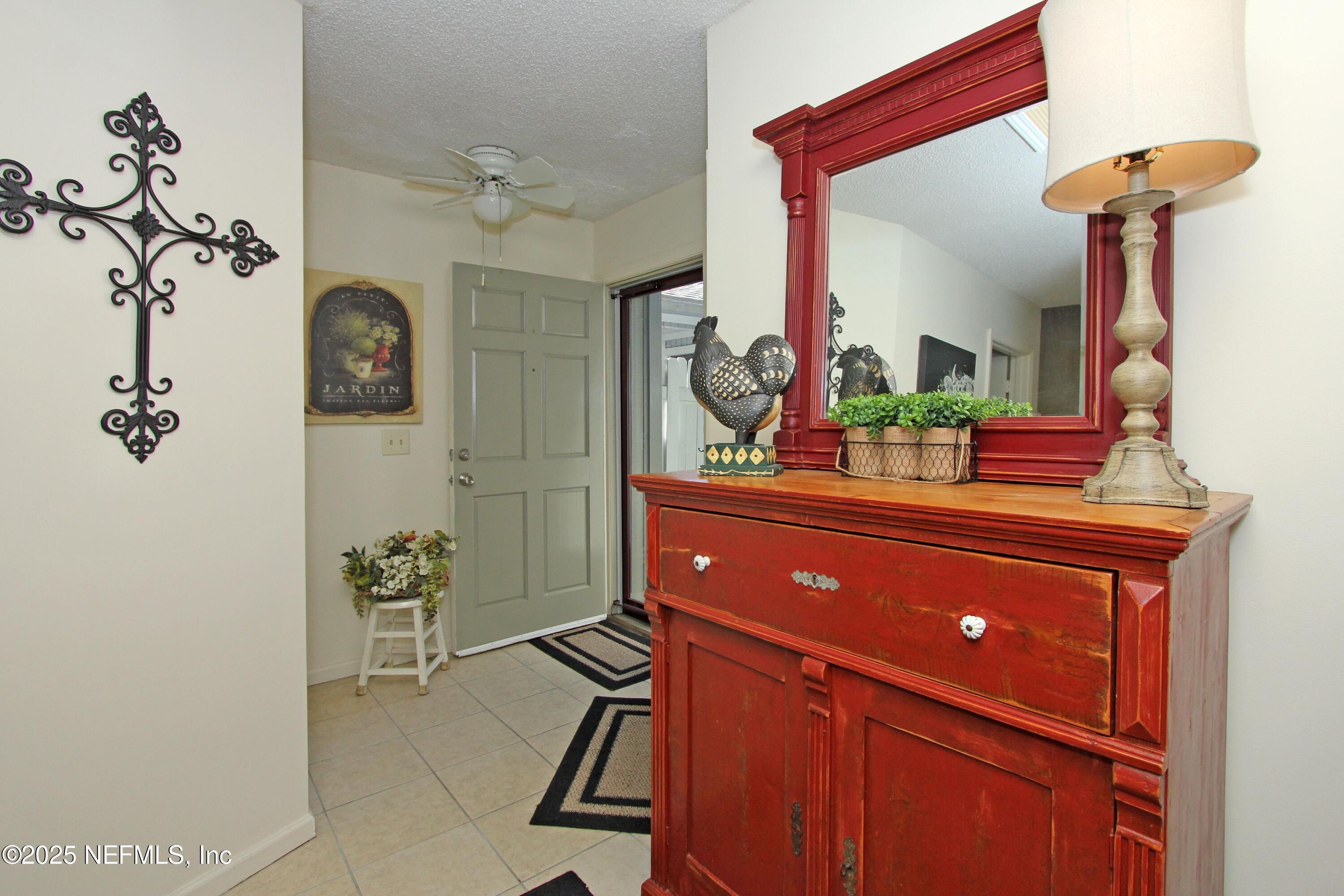 11023 Peppermill Lane Jacksonville, FL 32257 - Photo 4 of 35 foyer