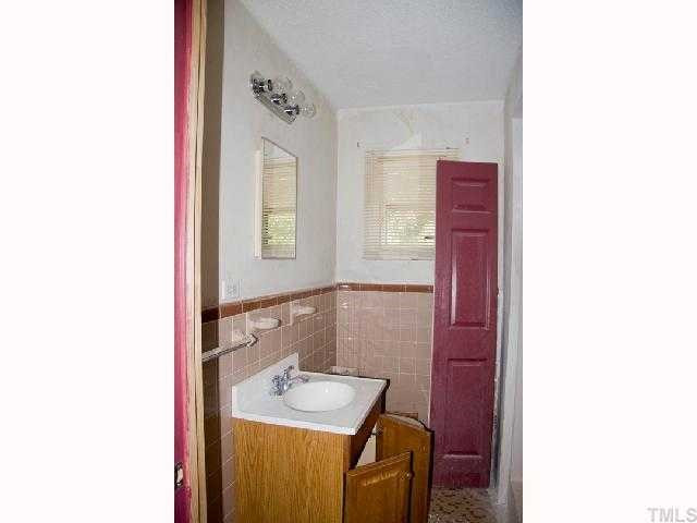 1521 Marshburn Road Wendell, NC 27591 - Photo 8 of 9 Photo 8