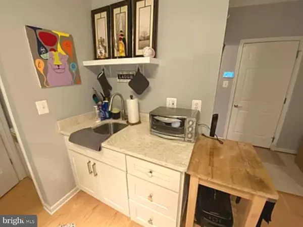 $1,600 | 12660 Heron Ridge Drive, Fairfax, VA 22030