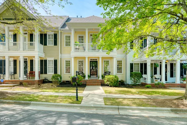 $459,900 | 613 Battery Walk Lane, Cary, NC 27519