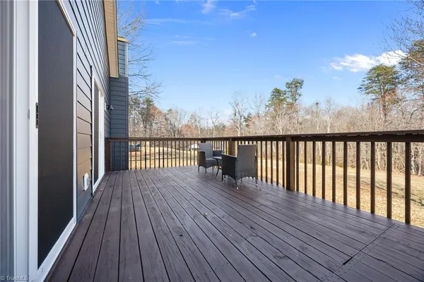 $329,900 | 220 Farmview Road, Madison, NC 27025