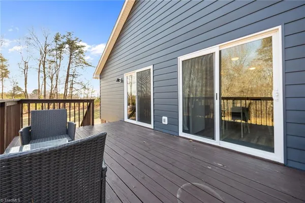 $329,900 | 220 Farmview Road, Madison, NC 27025