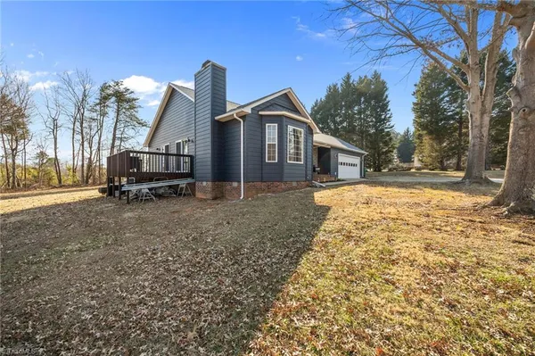 $329,900 | 220 Farmview Road, Madison, NC 27025