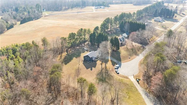 $329,900 | 220 Farmview Road, Madison, NC 27025