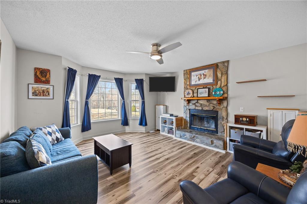 220 Farmview Road Madison, NC 27025 - Photo 5 of 42