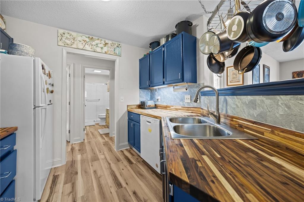 220 Farmview Road Madison, NC 27025 - Photo 9 of 42