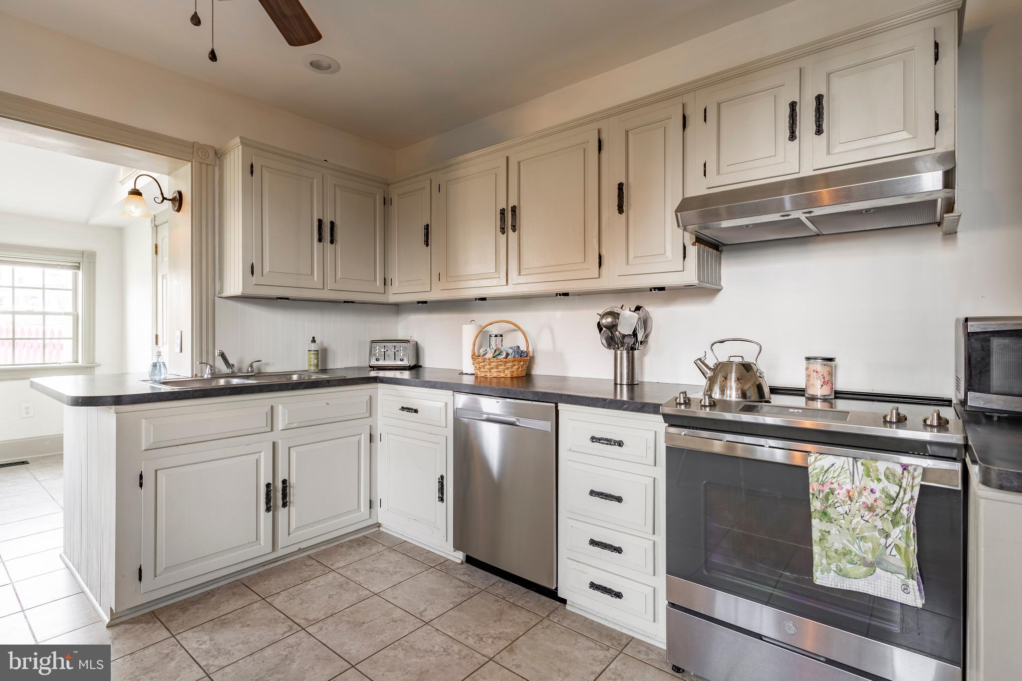 71 Front Street Lititz, PA 17543 - Photo 33 of 62 Gallery Image 33