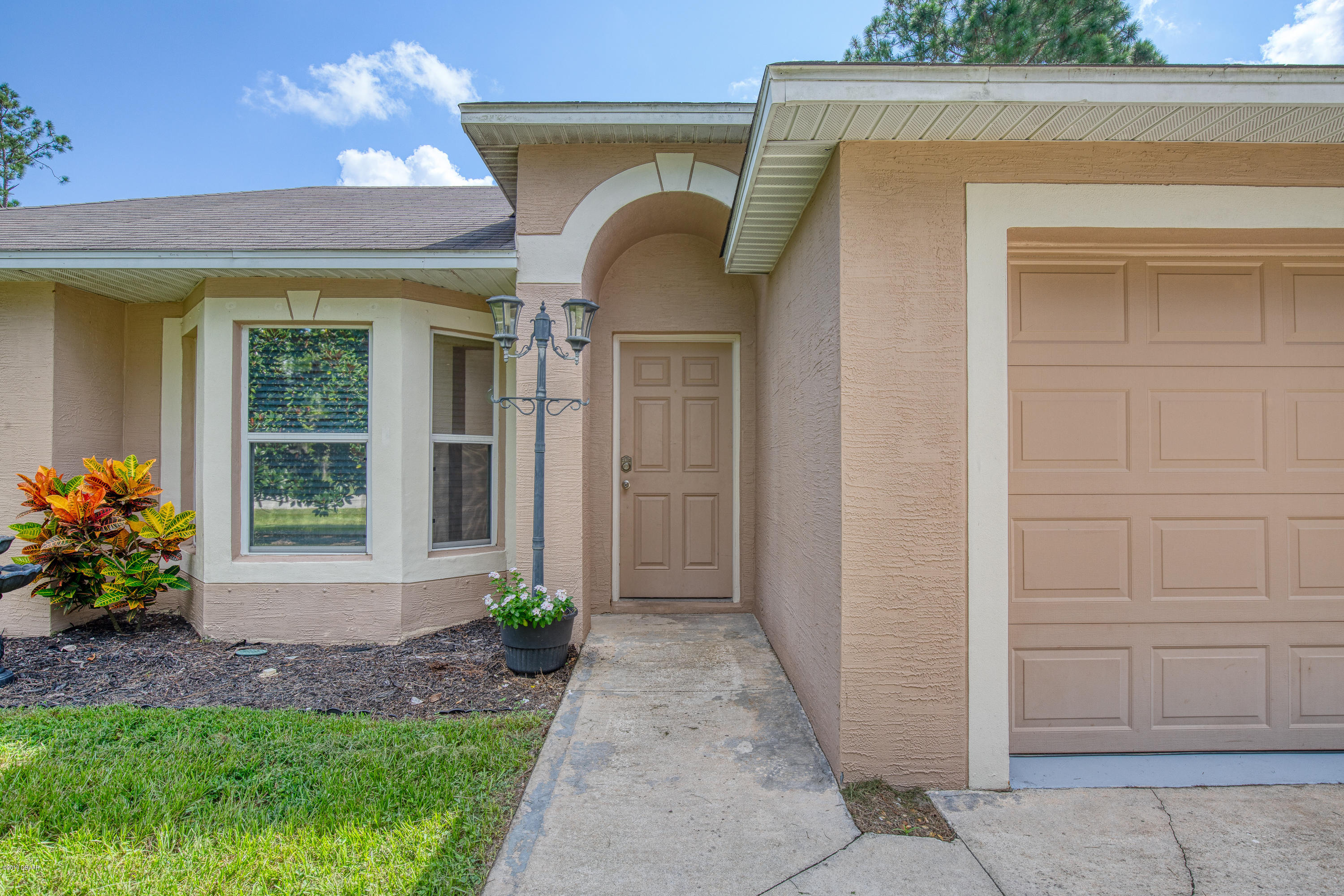 131 Rae Drive Palm Coast, FL 32164 - Photo 9 of 32 131RaeDrive-4