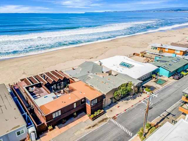 $4,995,000 | 547 Beach Drive, Aptos, CA 95003