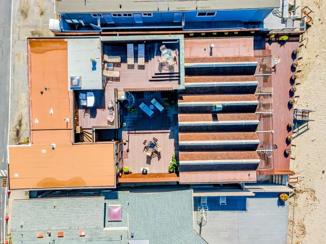 $4,995,000 | 547 Beach Drive, Aptos, CA 95003