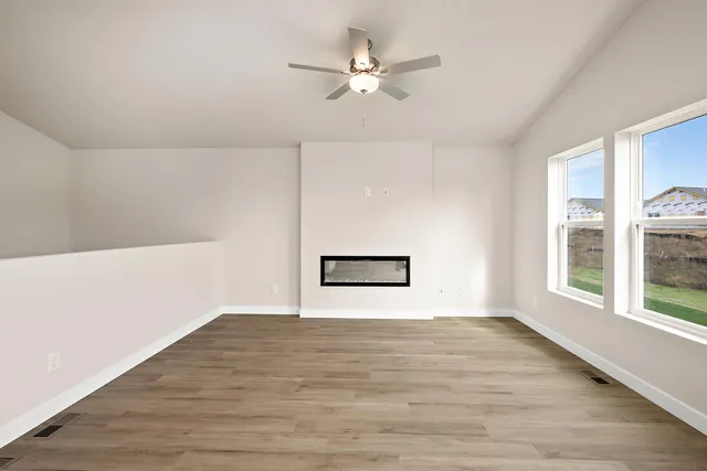 $388,900 | 614 Redwood Loop North, Cambridge, MN 55008