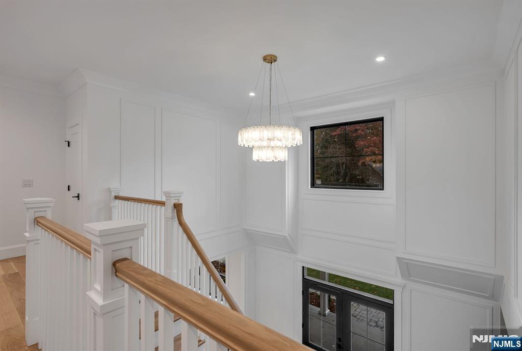 46 Locust Lane Upper Saddle River, NJ 07458 - Photo 24 of 50