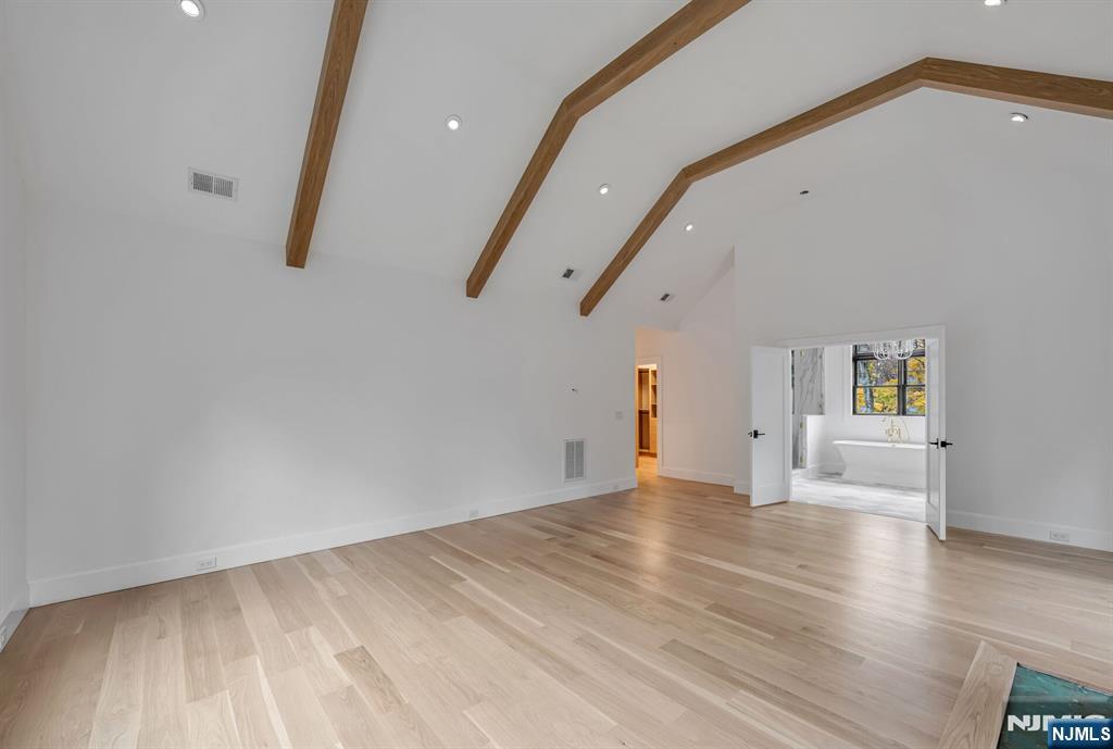 46 Locust Lane Upper Saddle River, NJ 07458 - Photo 26 of 50