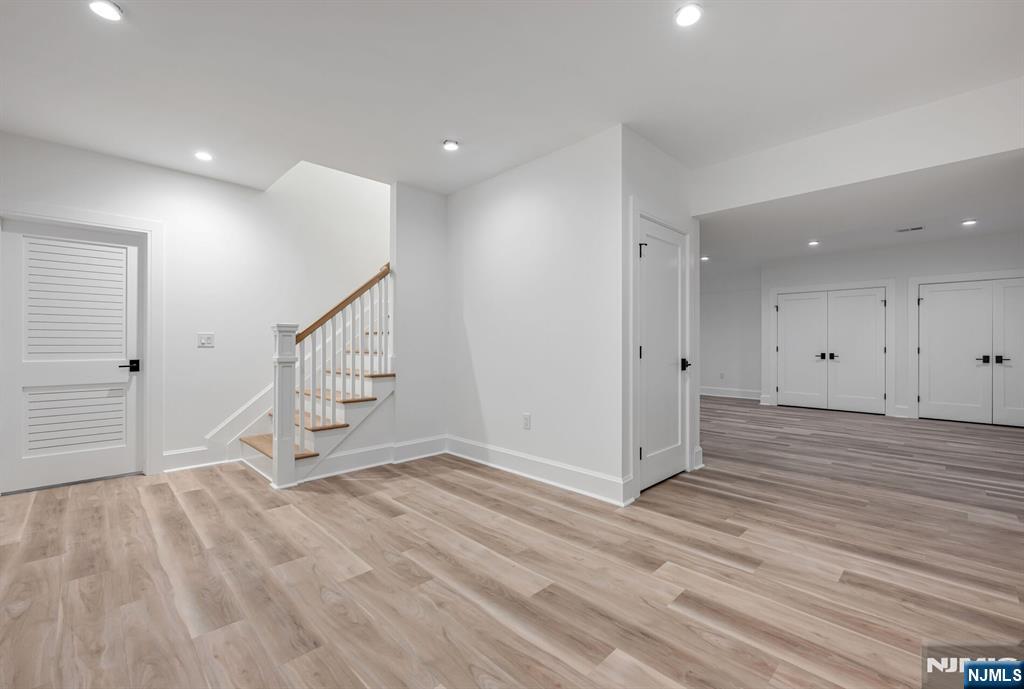 46 Locust Lane Upper Saddle River, NJ 07458 - Photo 38 of 50