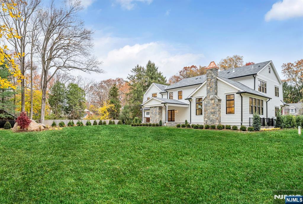 46 Locust Lane Upper Saddle River, NJ 07458 - Photo 50 of 50