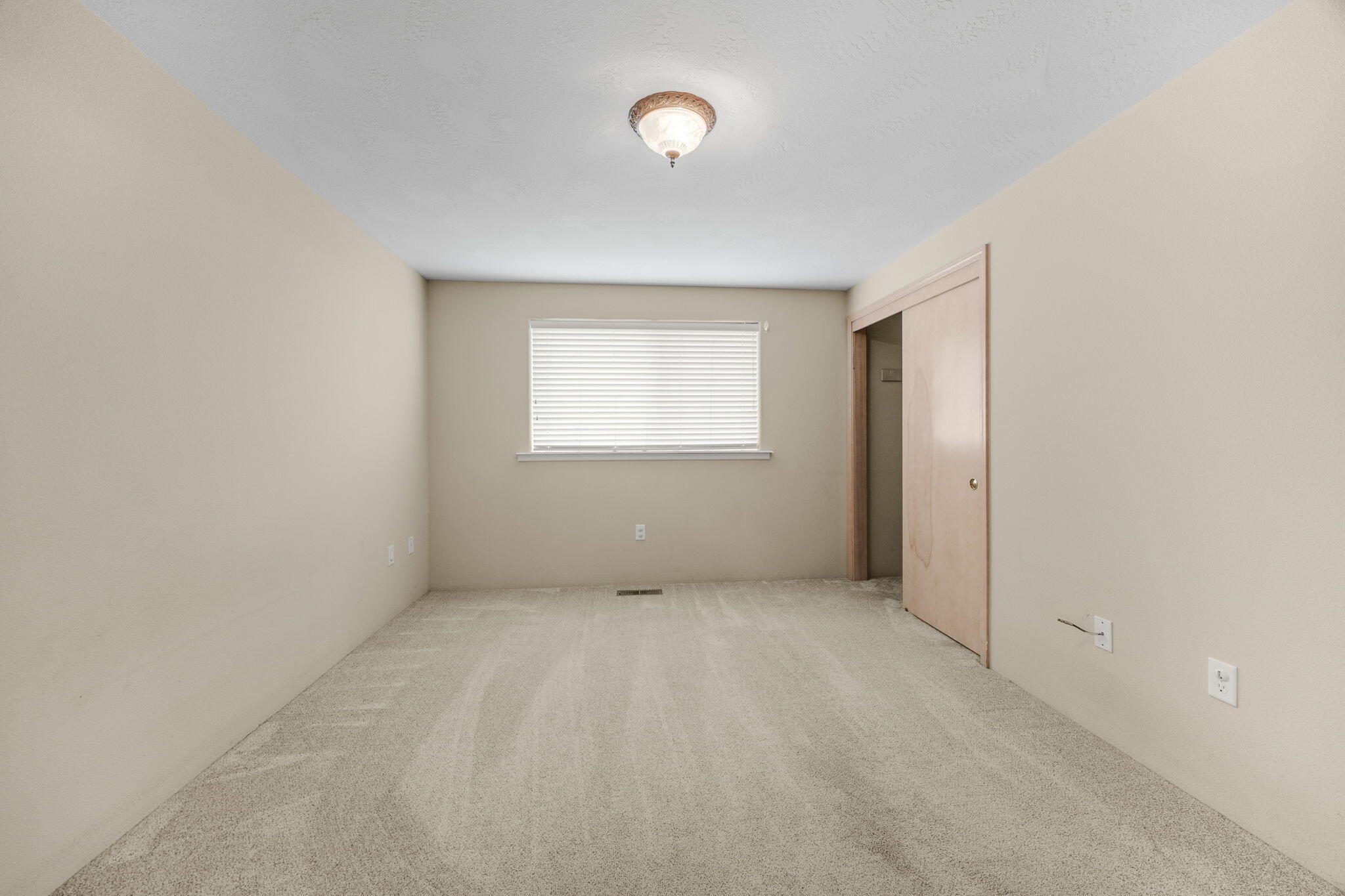 499 St Clair Way Eagle Point, OR 97524 - Photo 18 of 26 ApxSC (28)