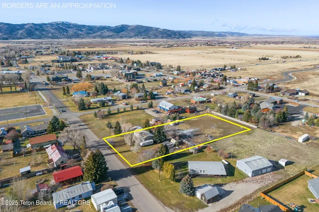 $1,100,000 | 135 East Birch Street, Victor, ID 83455