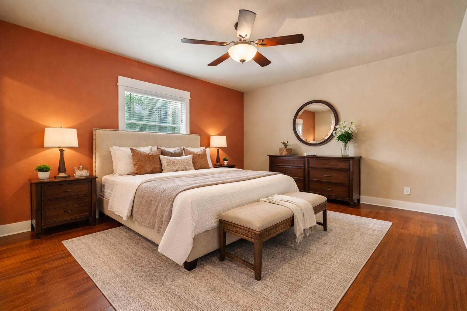 23426 Oscar Road Spicewood, TX 78669 - Photo 31 of 40 The guest house bedroom is an excellent size. Virtually staged.