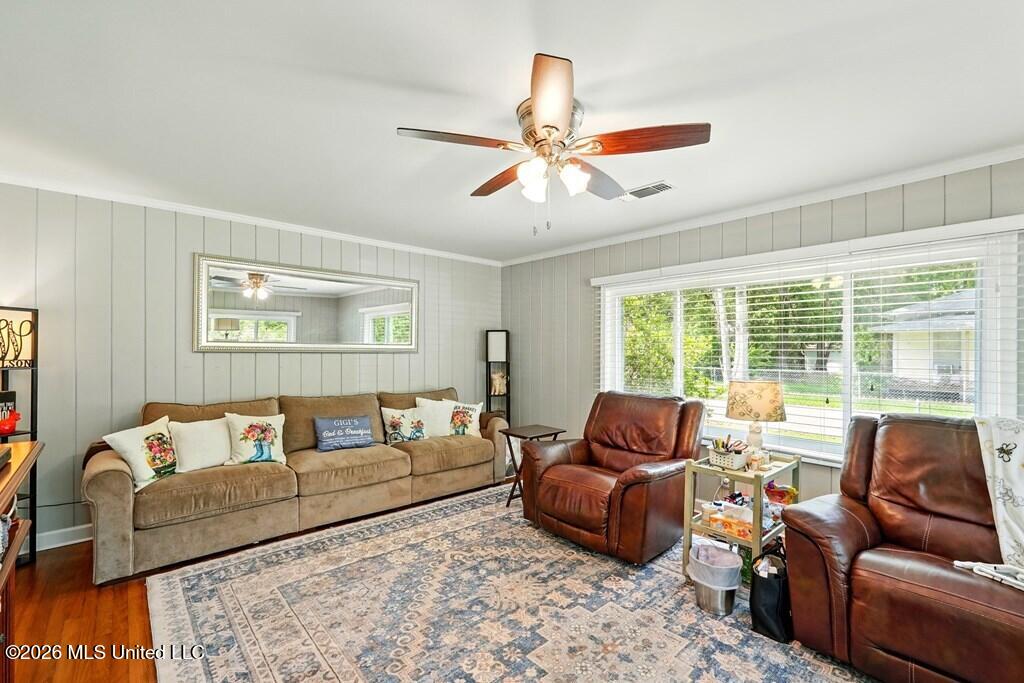 711 Neal Road Picayune, MS 39466 - Photo 4 of 21 187663_13