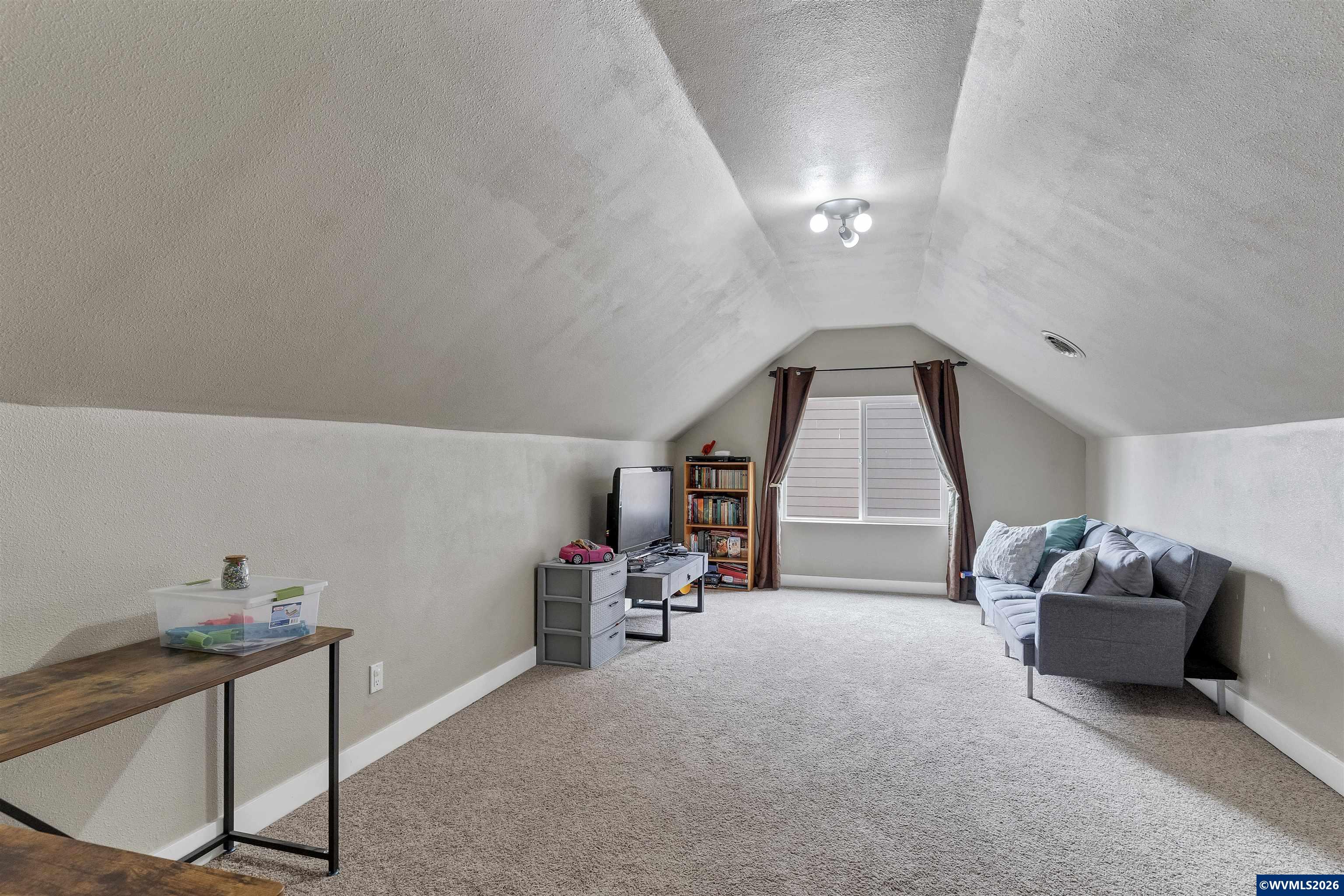 905 Pintail Street Silverton, OR 97381 - Photo 24 of 42