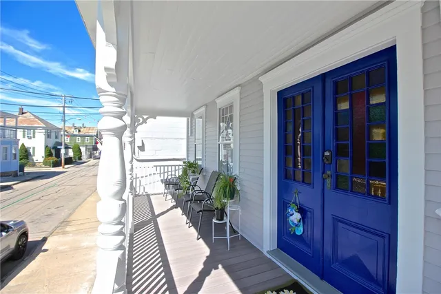 $15,000 | 700 Thames Street, Newport, RI 02840