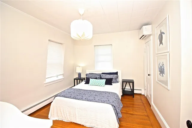 $15,000 | 700 Thames Street, Newport, RI 02840