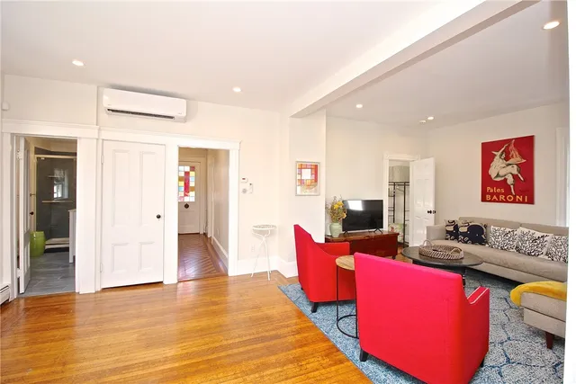 $15,000 | 700 Thames Street, Newport, RI 02840